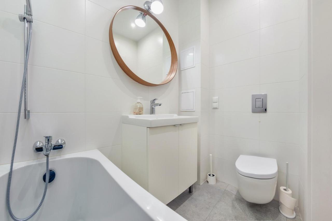 Apartamenty Sun & Snow Swietojanska Gdynia Centrum エクステリア 写真