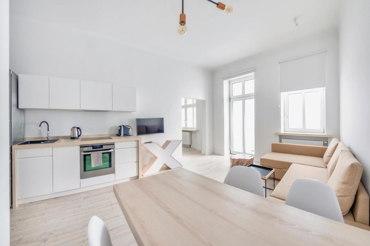 Apartamenty Sun & Snow Swietojanska Gdynia Centrum エクステリア 写真