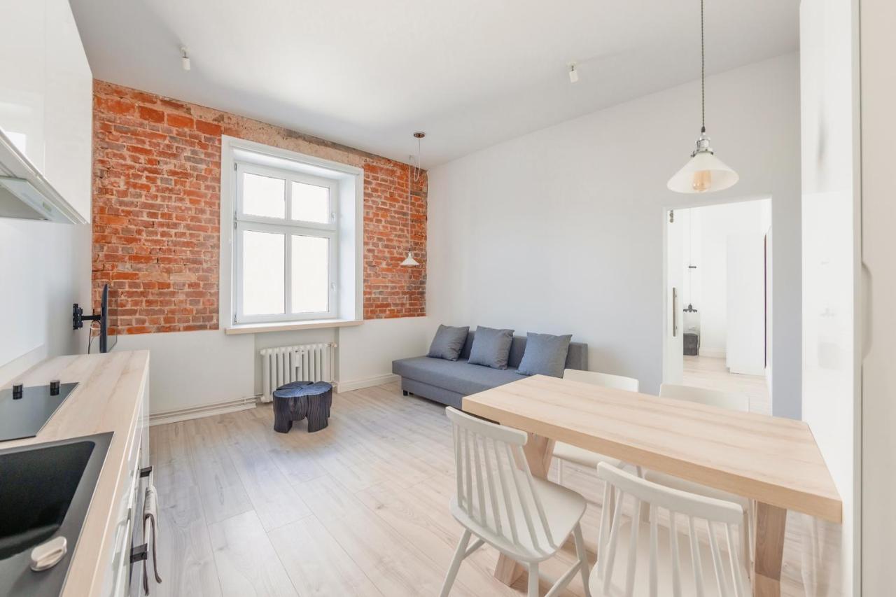 Apartamenty Sun & Snow Swietojanska Gdynia Centrum エクステリア 写真